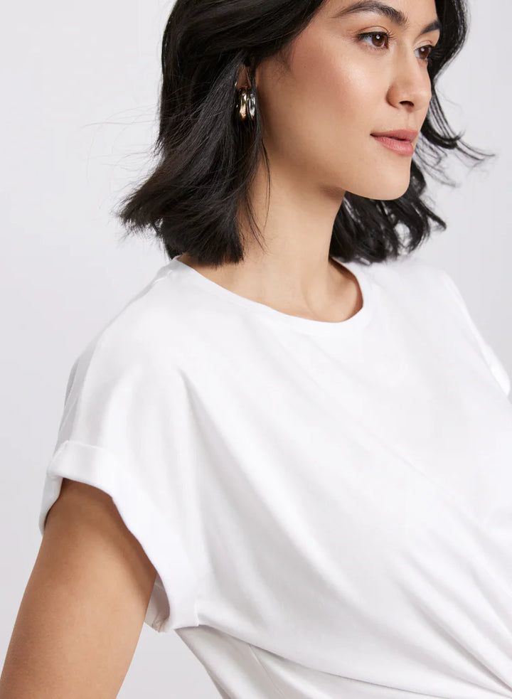 LAURA Knotted Hem T-Shirt