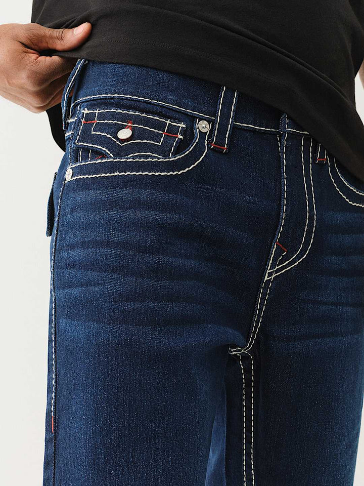 TRUE RELIGION RICKY BIG T FLAP SHORT