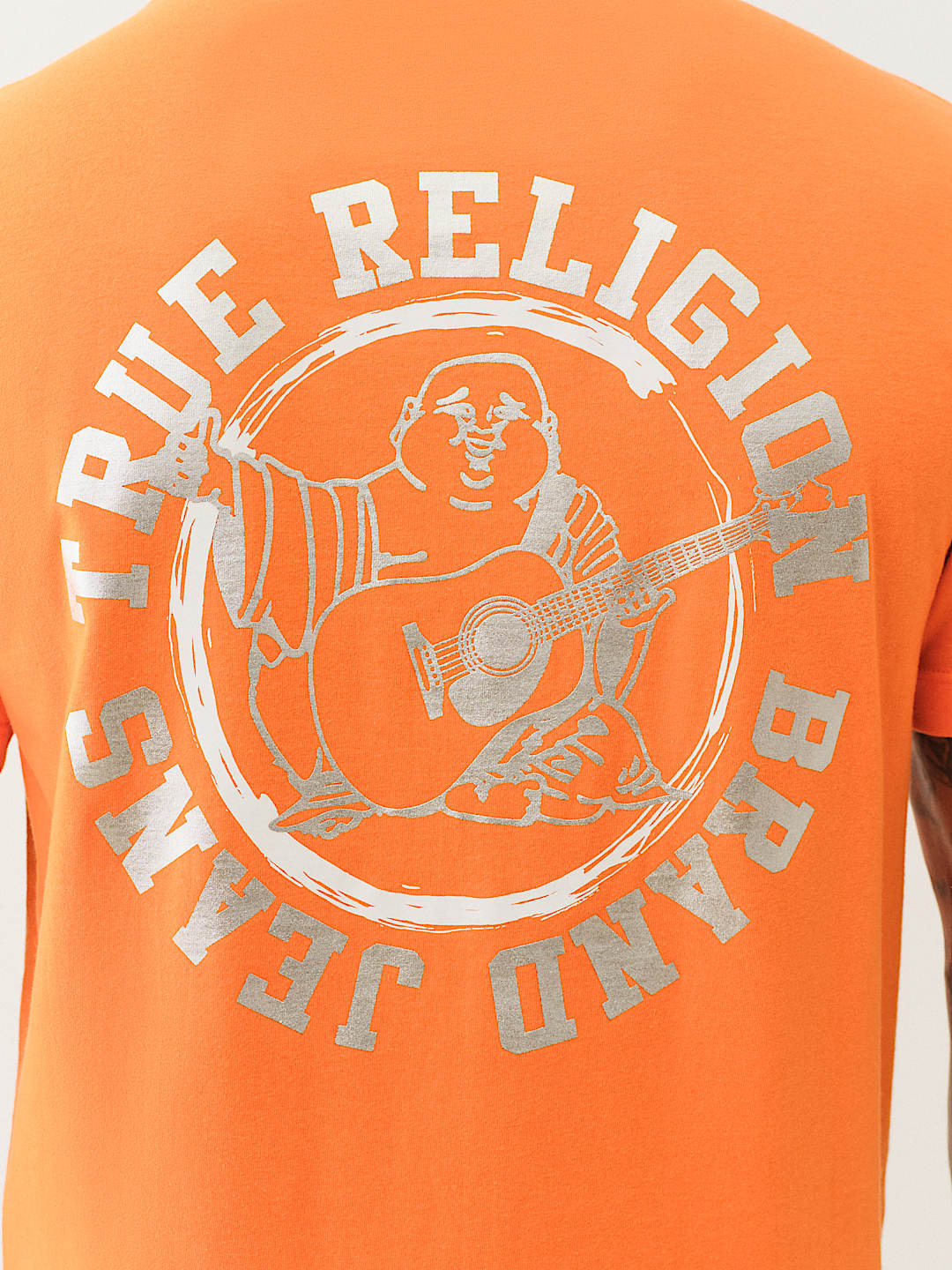 TRUE RELIGION METALLIC TRUE LOGO TEE