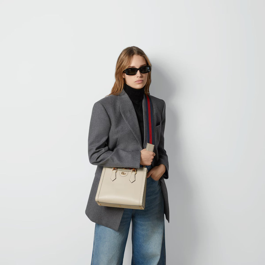 Gucci Diana medium tote bag