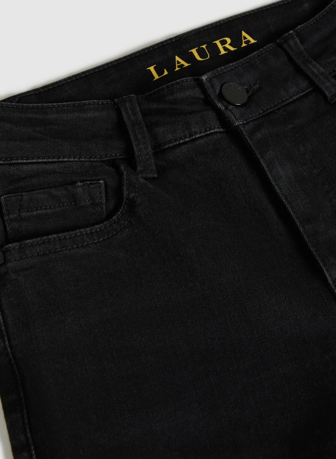 LAURA Straight Leg Jeans