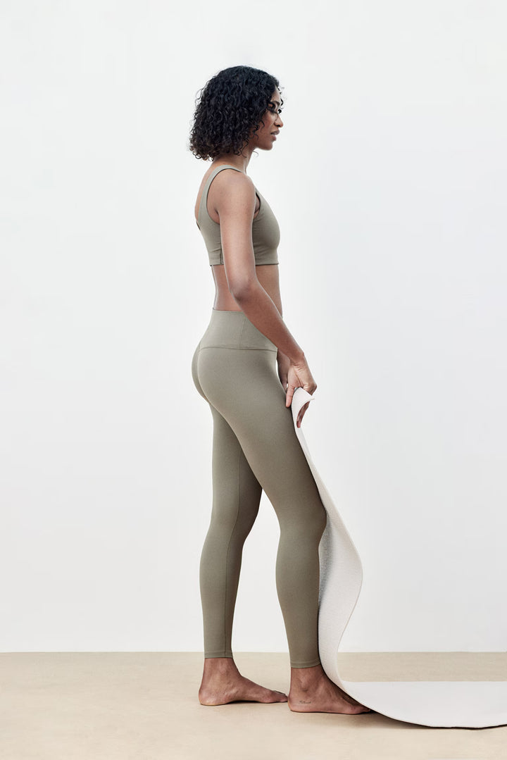 H&M Yoga Leggings with SoftMove™ Lycra®