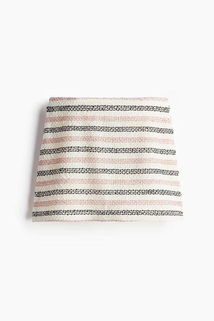 H&M GLITTERY TEXTURED MINI SKIRT