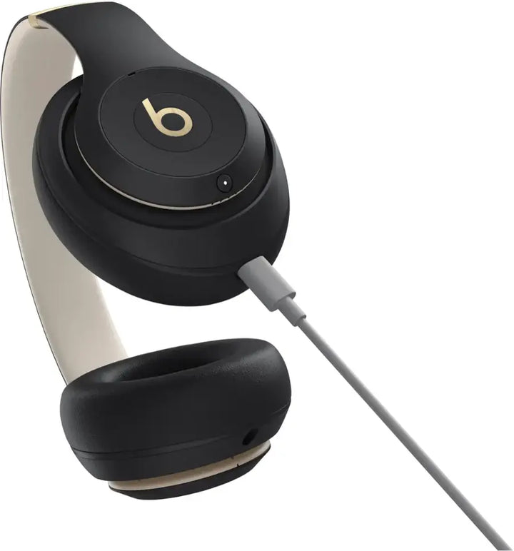 Beats - Studio Pro - Wireless Noise Cancelling Over-the-Ear Headphones