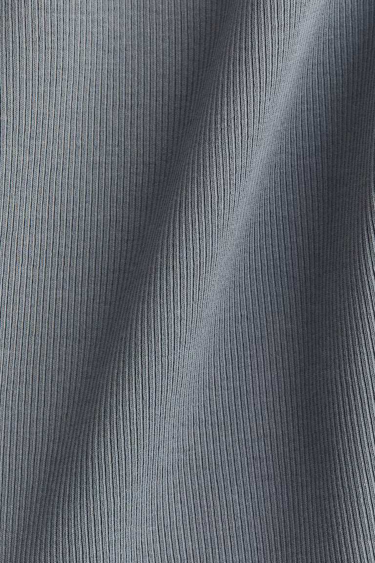 H&M RIBBED TANK TOP