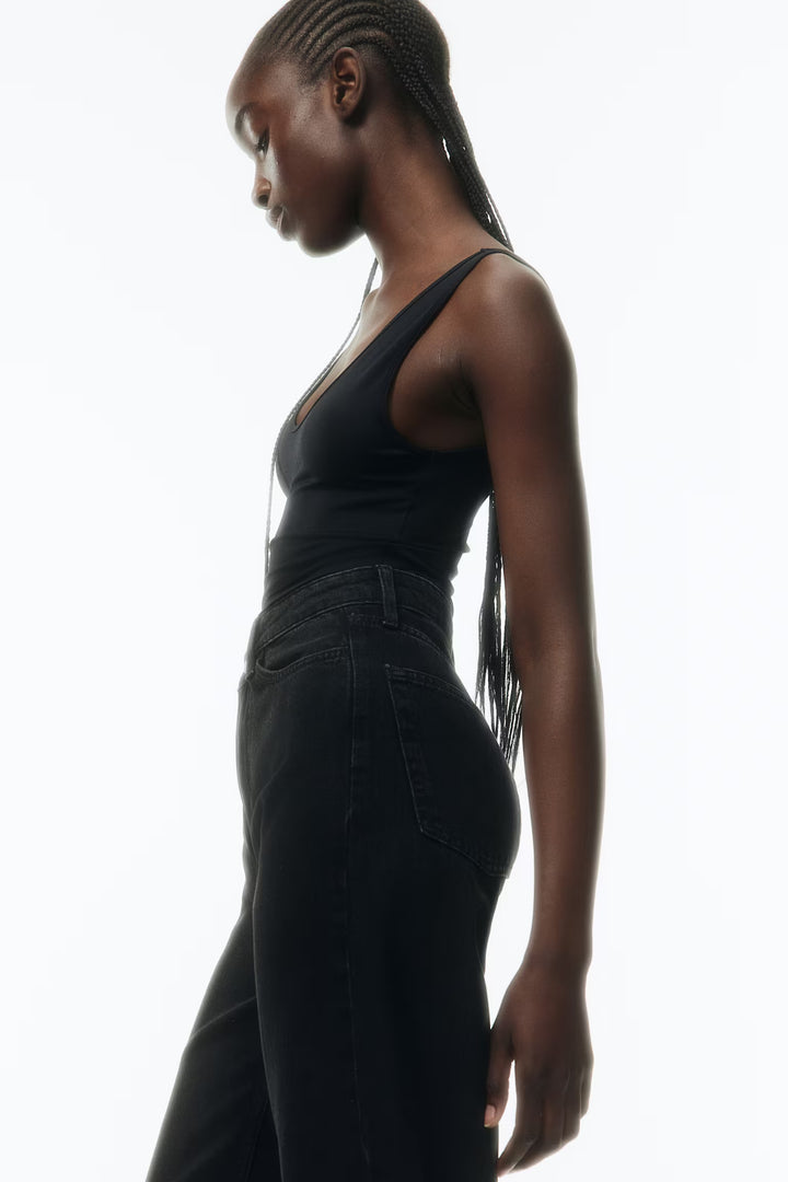 H&M Ava Ultra High Rise Wide Leg Jeans