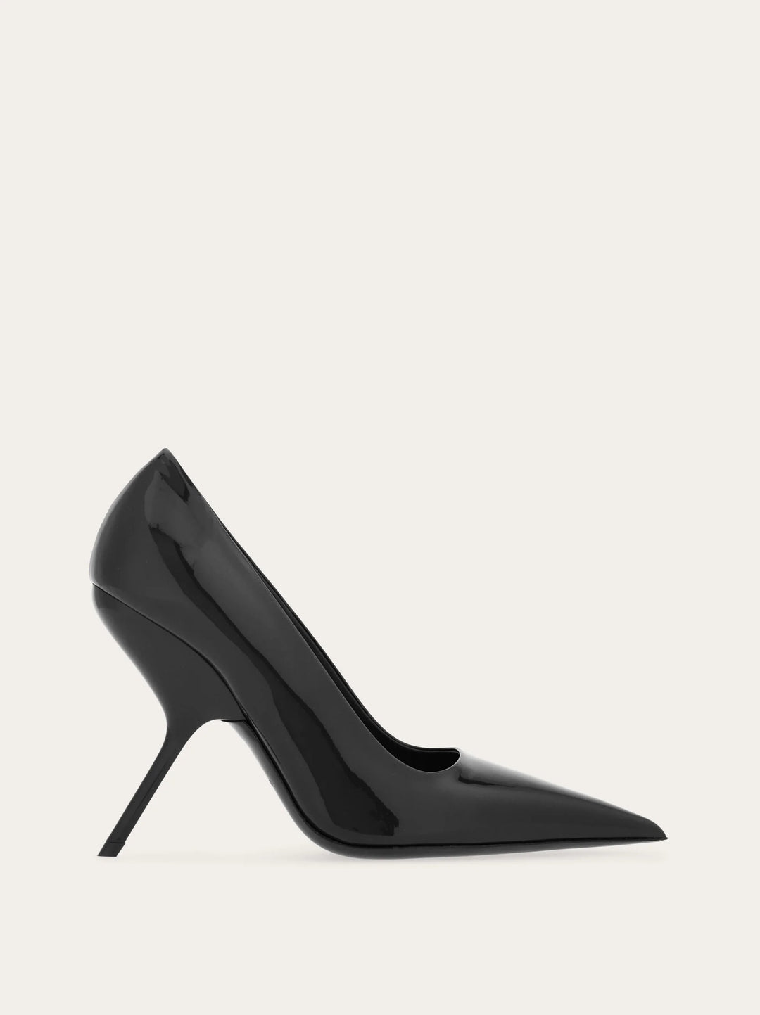 Ferragamo Eva pump