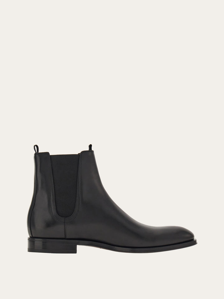 Ferragamo  Chelsea boot