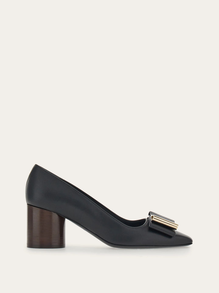 Ferragamo Double-bow pump