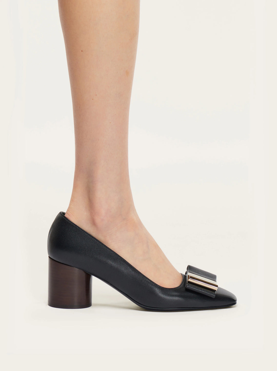 Ferragamo Double-bow pump