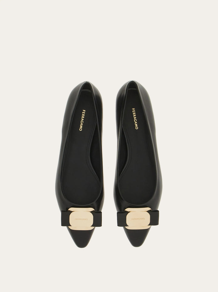 Ferragamo New Vara plate ballet flat