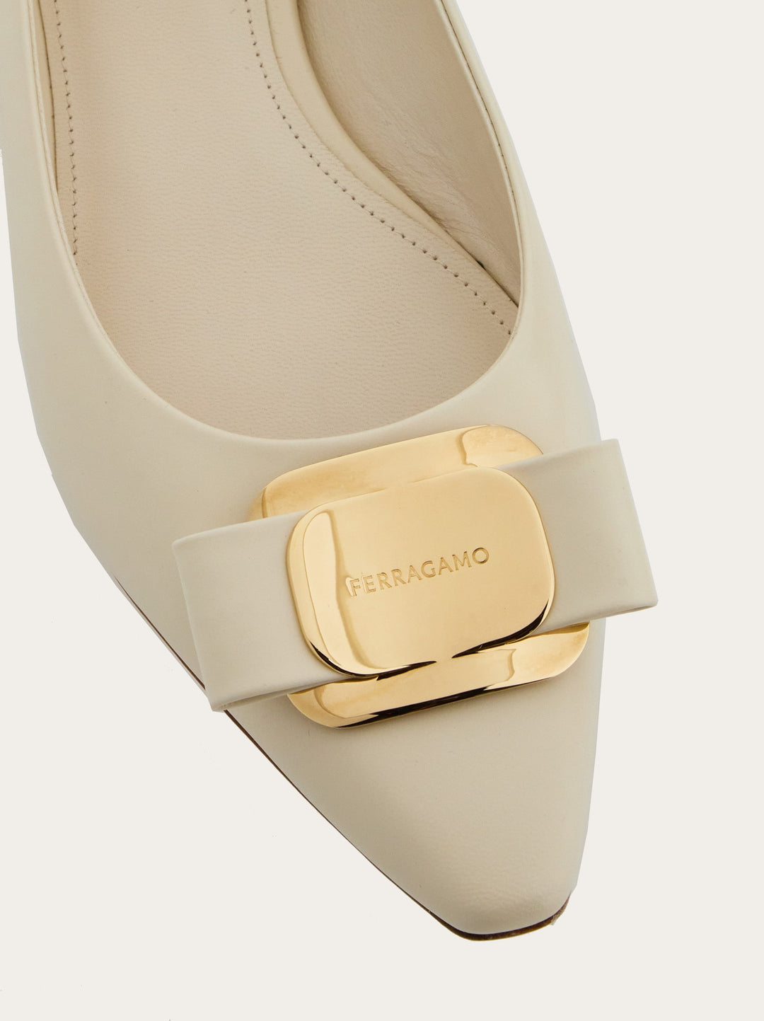 Ferragamo New Vara plate ballet flat