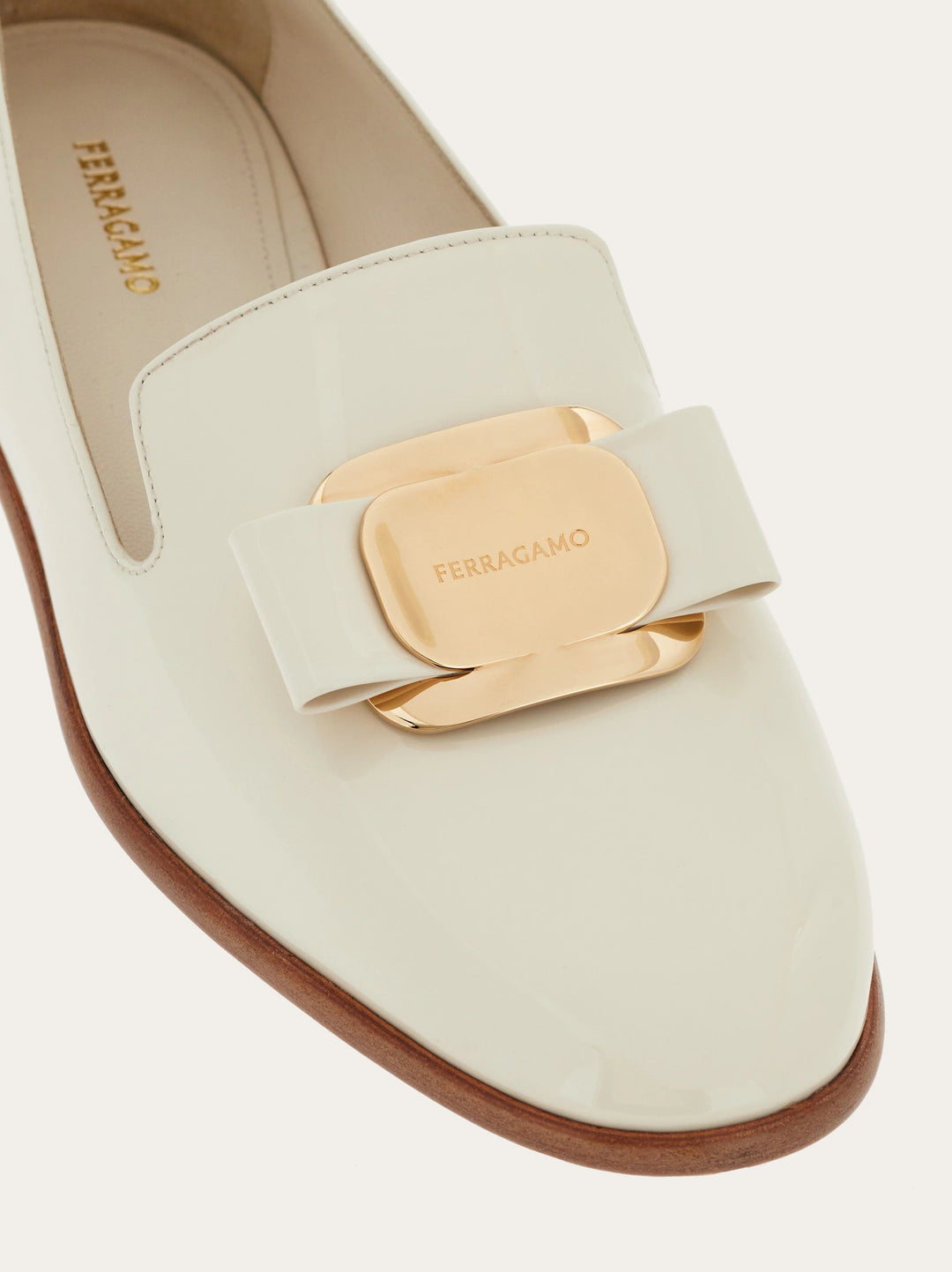 Ferragamo New Vara plate loafer