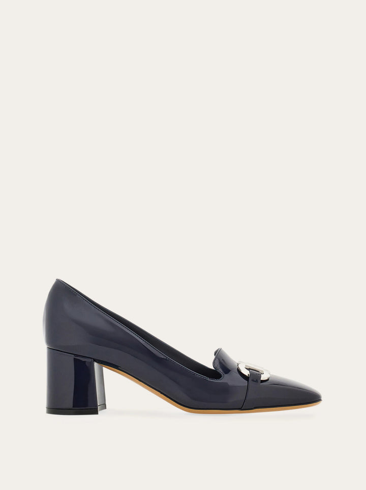 Ferragamo Pump with Gancini ornament