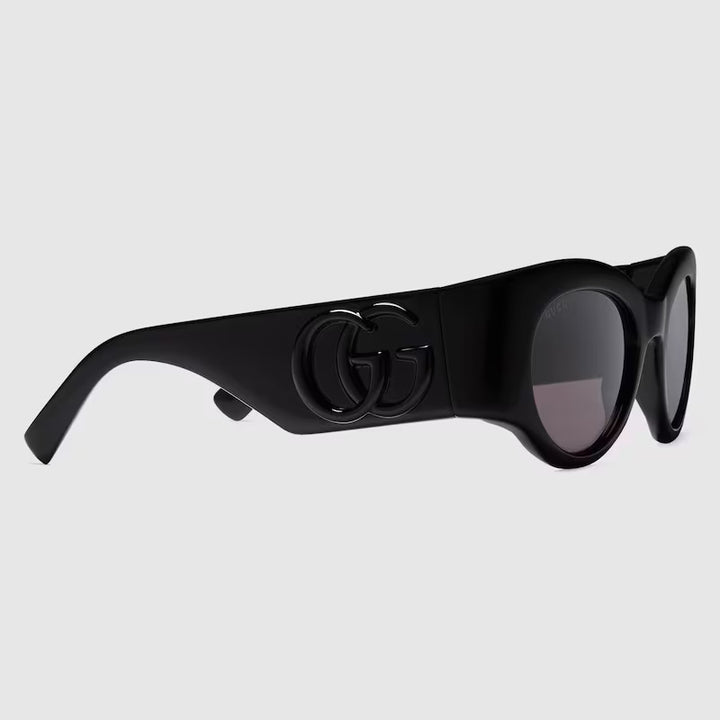 GUCCI Oval frame sunglasses
