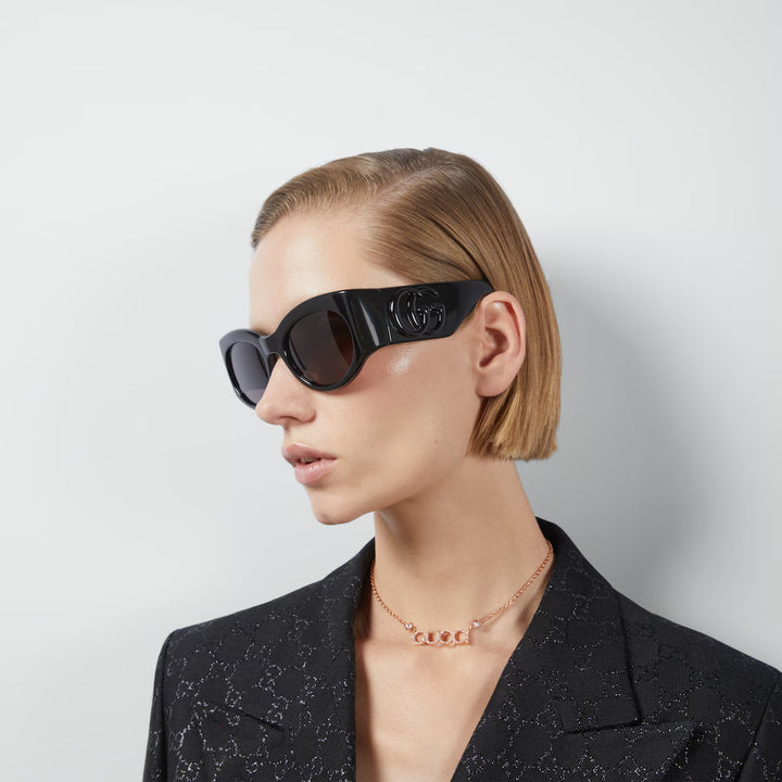 GUCCI Oval frame sunglasses