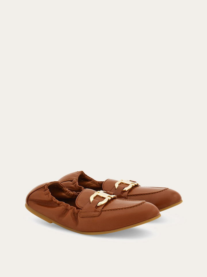 Ferragamo Elasticated loafer