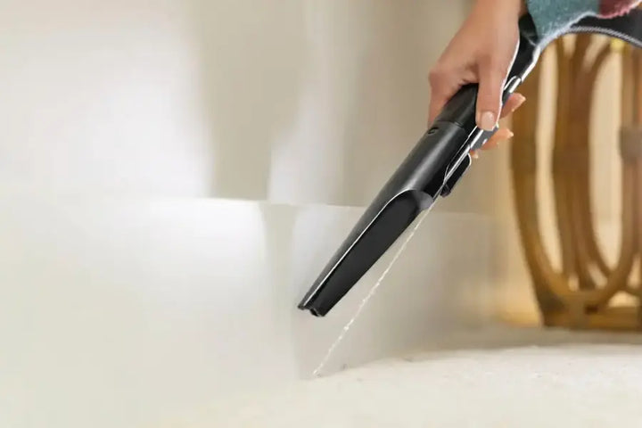 BISSELL - TurboClean Pet XL - Black with Colbalt Blue Accents