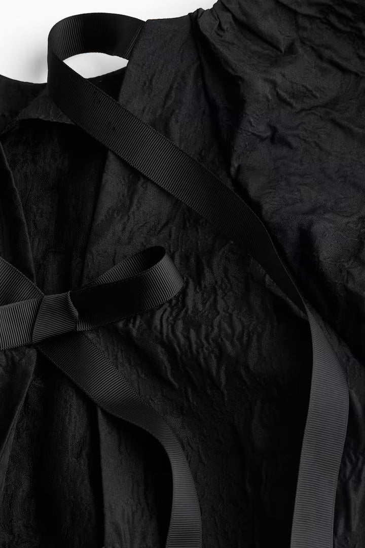 H&M Jacquard-weave Tie-back Dress