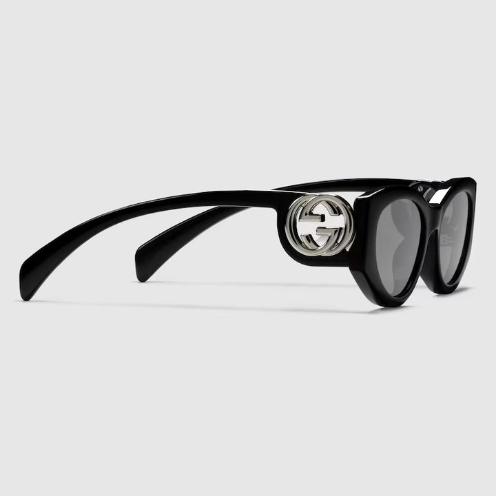 GUCCI Cat-eye frame sunglasses