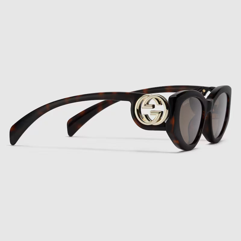 GUCCI Cat-eye frame sunglasses