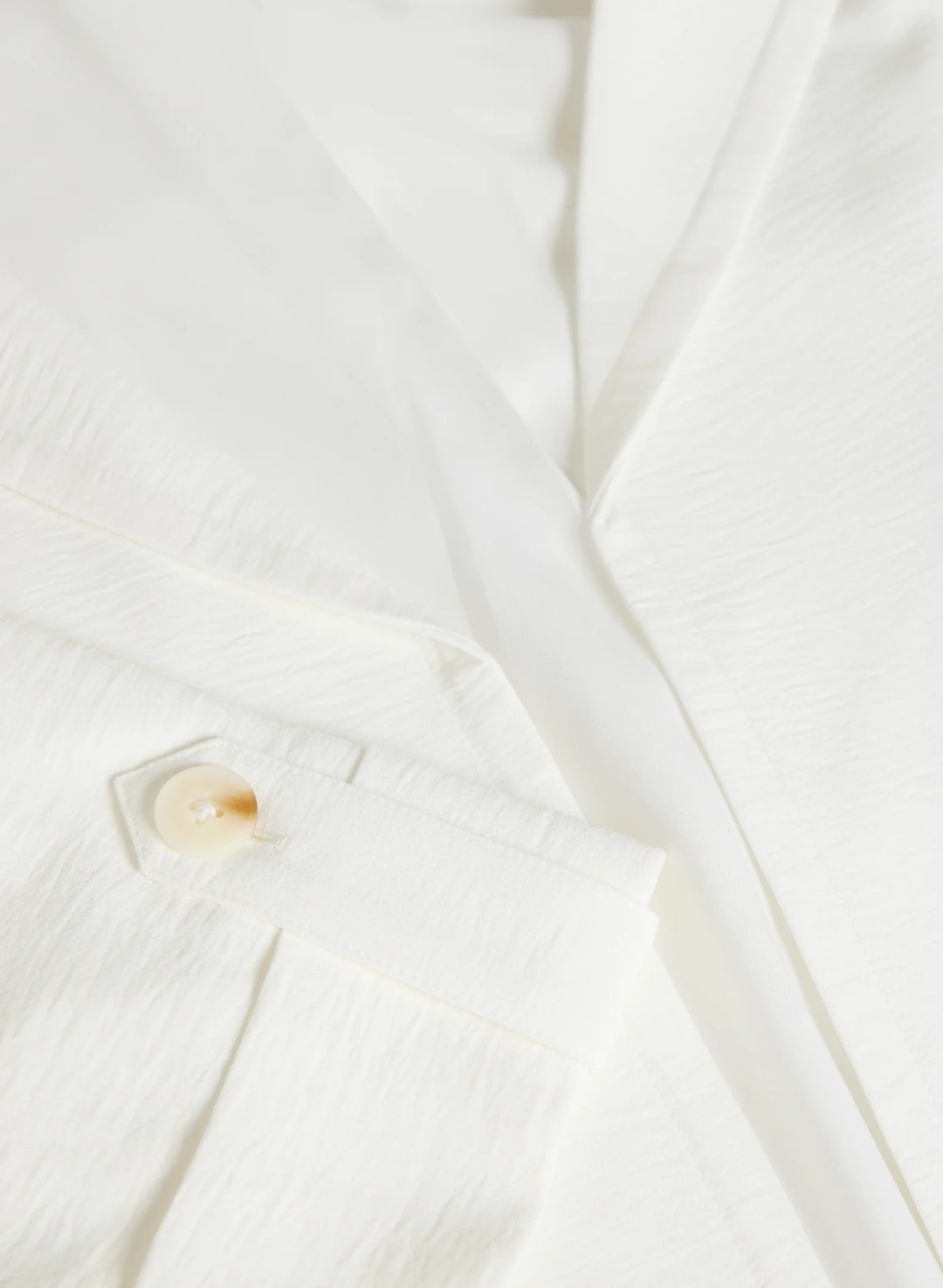 LAURA Open Crinkle Jacket
