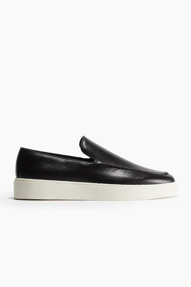 H&M MOCCASIN-SEAM LOAFERS
