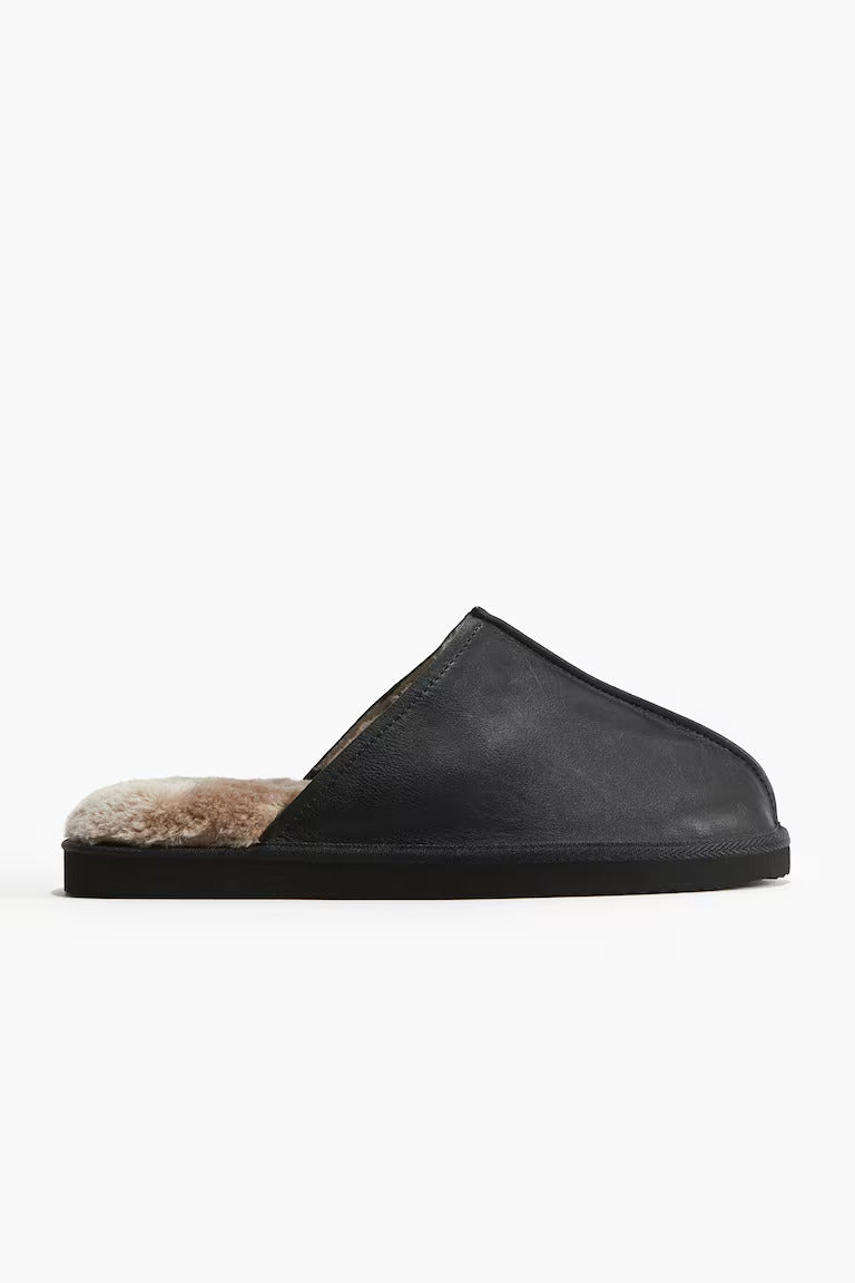 H&M PILE-LINED SLIPPERS