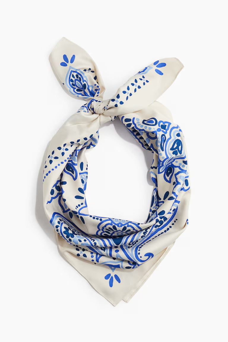 H&M PATTERNED SCARF
