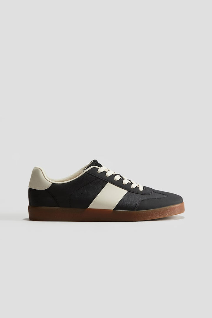 H&M Sneakers