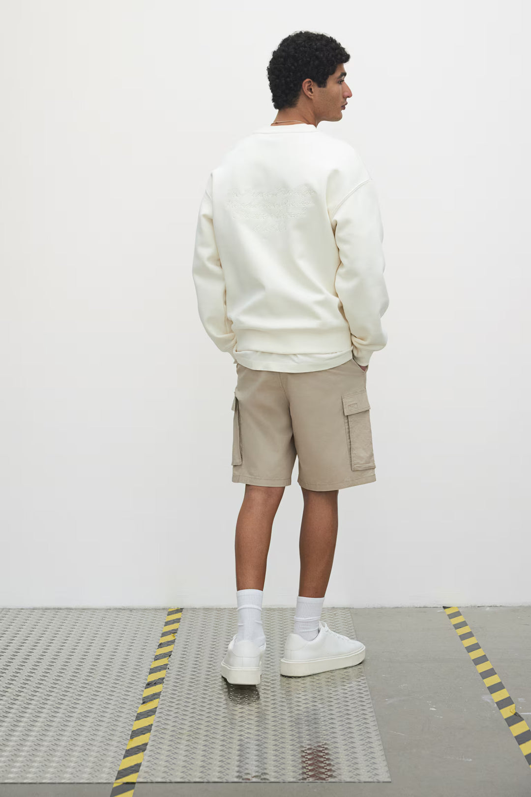 H&M Regular-Fit Cargo Shorts