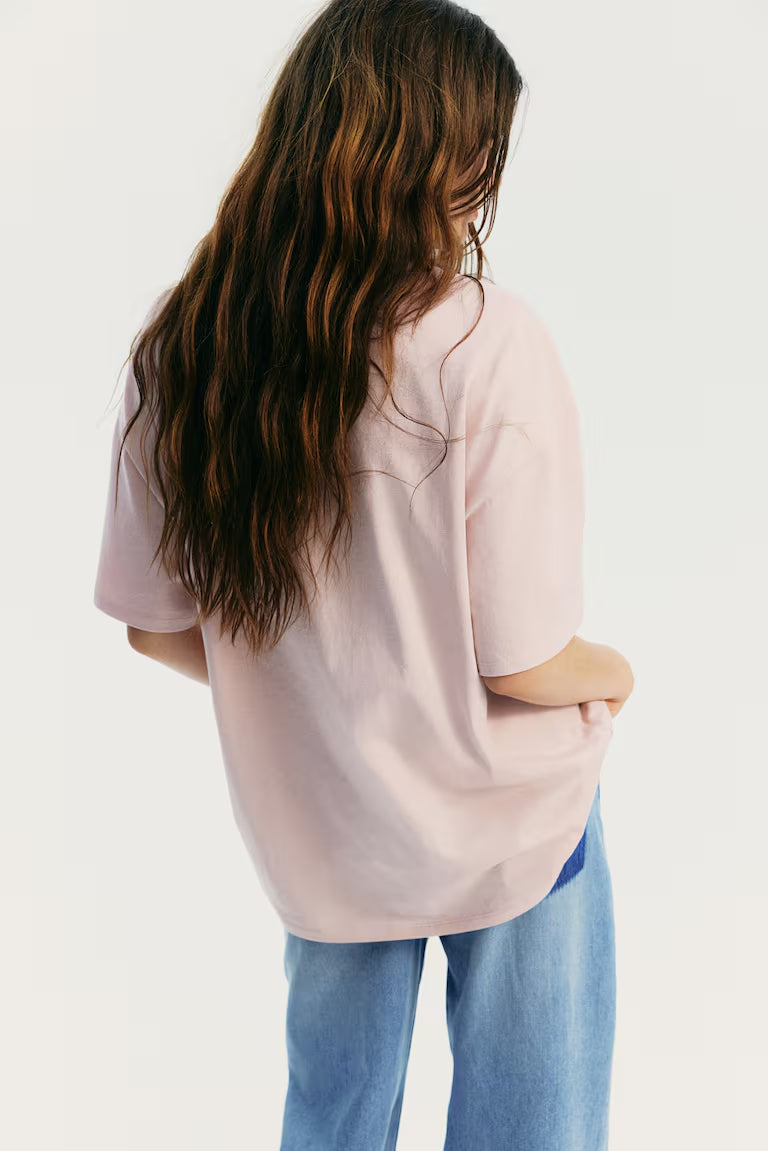 H&M OVERSIZED T-SHIRT WITH MOTIF