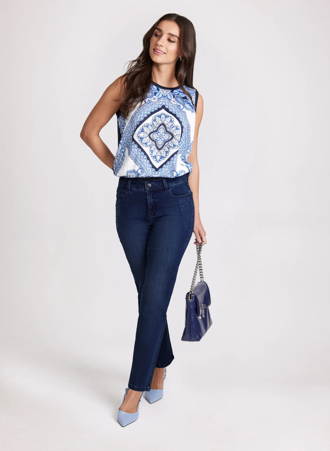LAURA Embroidered Straight Leg Jeans