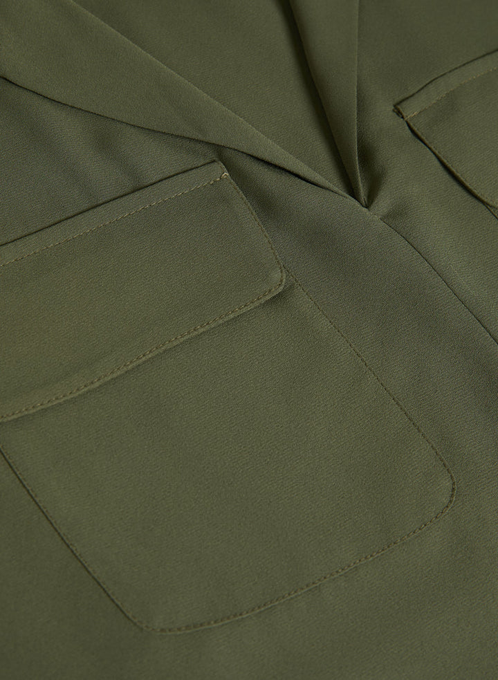 LAURA Sleeveless Pocket Blouse