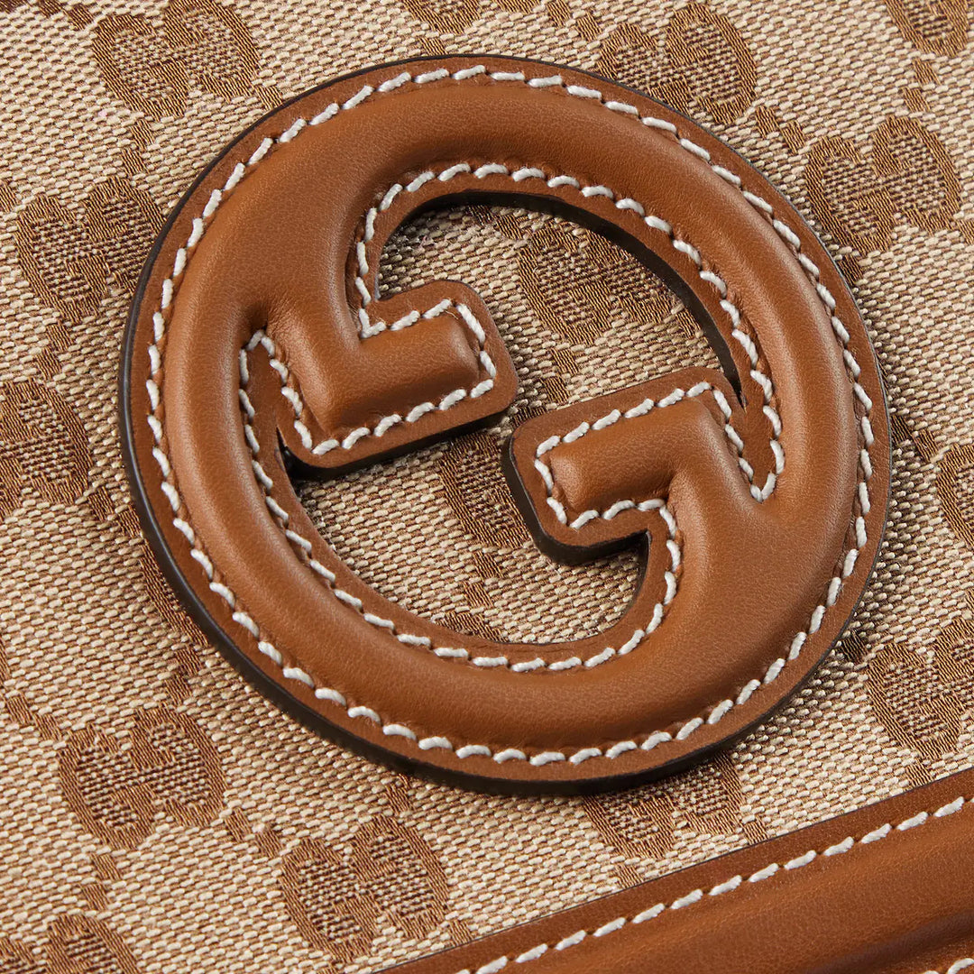 Gucci Blondie small shoulder bag