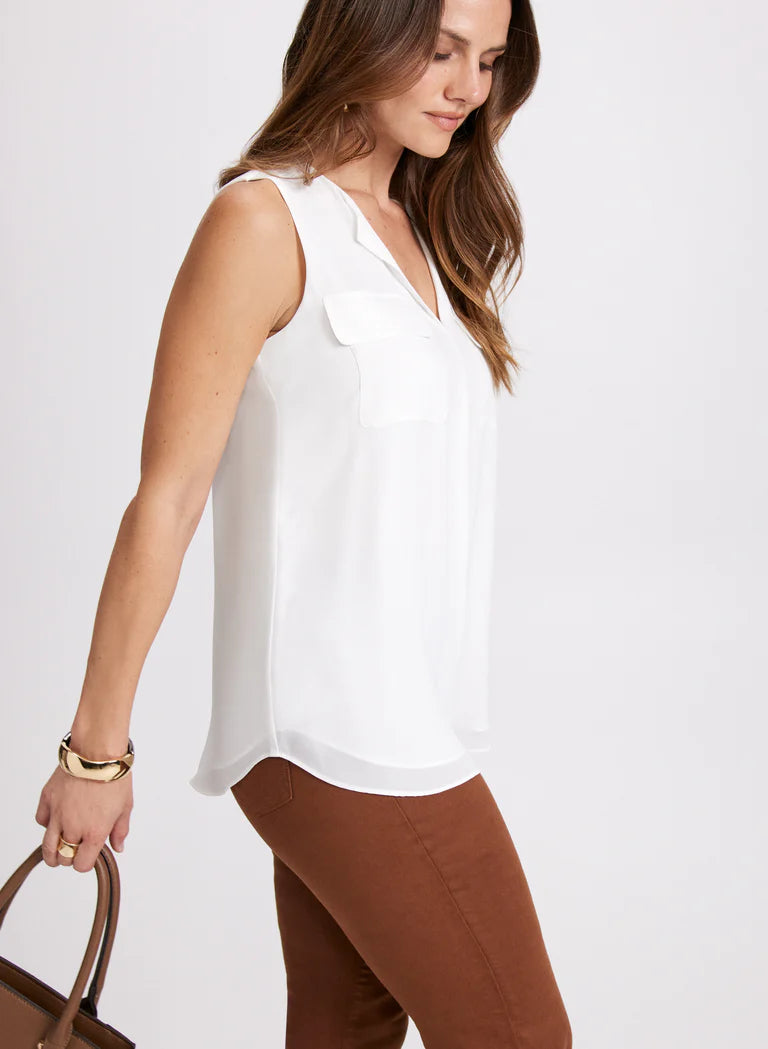 LAURA Sleeveless Pocket Blouse