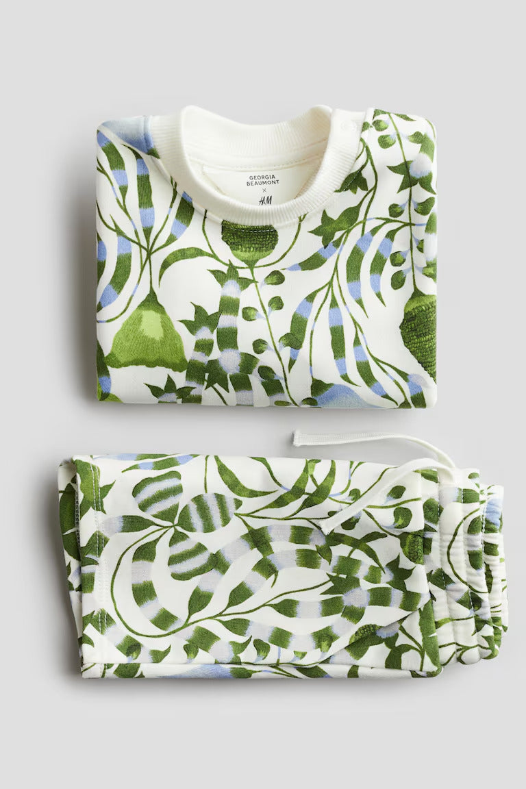 H&M 2-Piece Printed Sweatshirt and Shorts Set