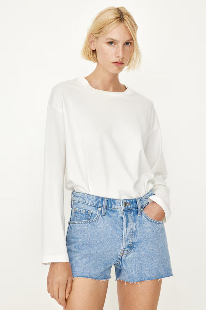 H&M HIGH-WAIST DENIM SHORTS