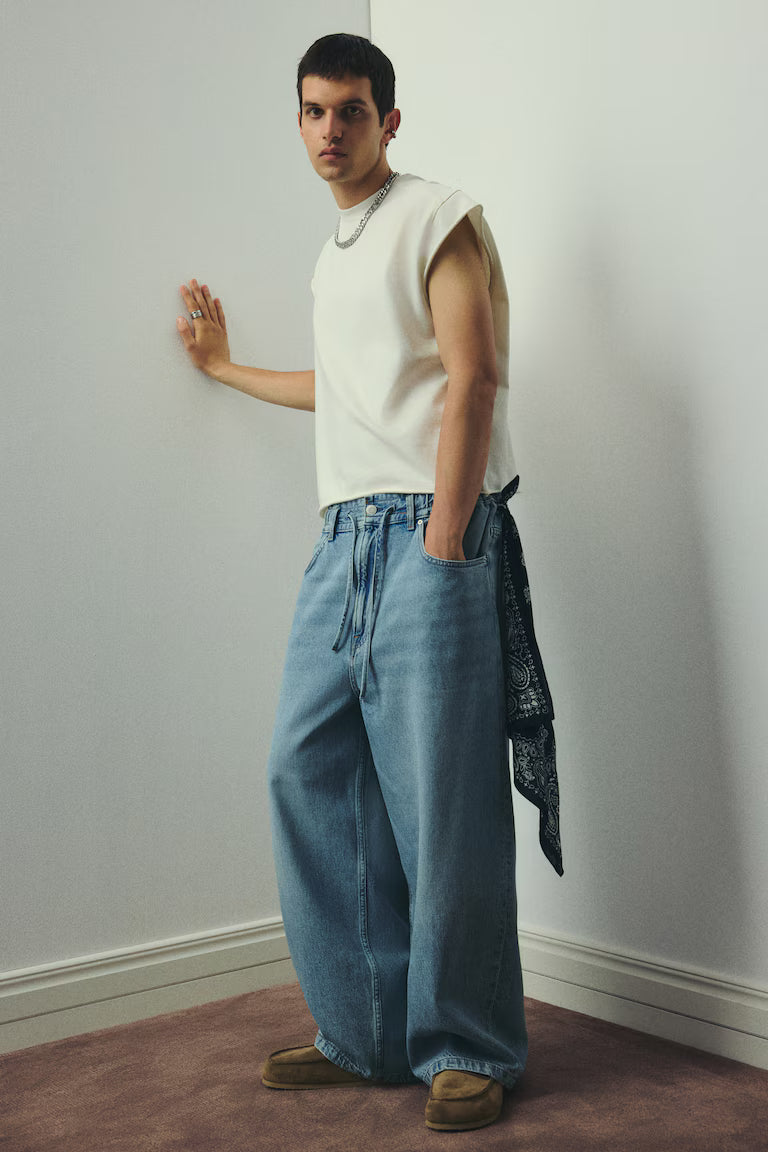 H&M Super Baggy Jeans