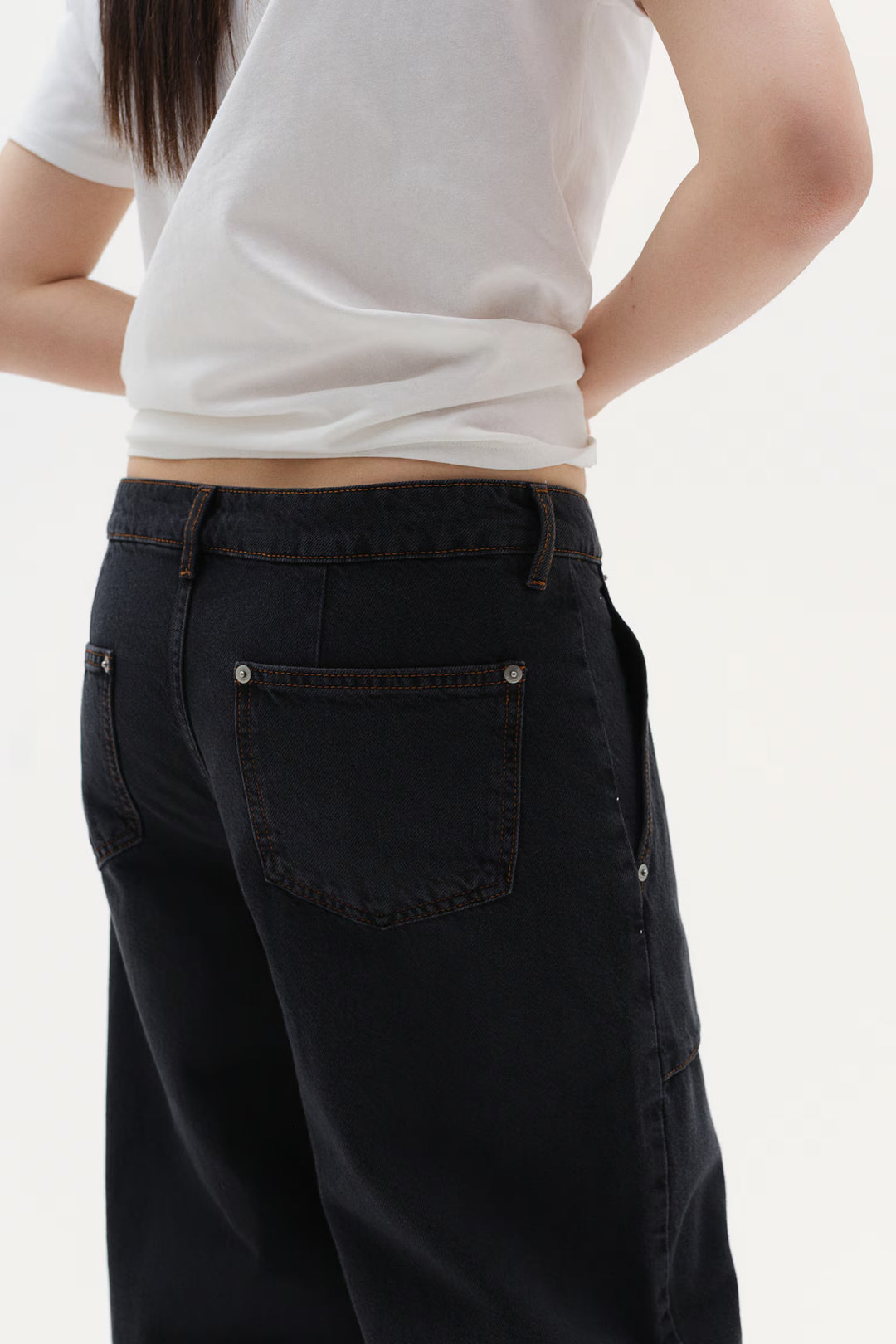 H&M Barrel Low Cargo Jeans
