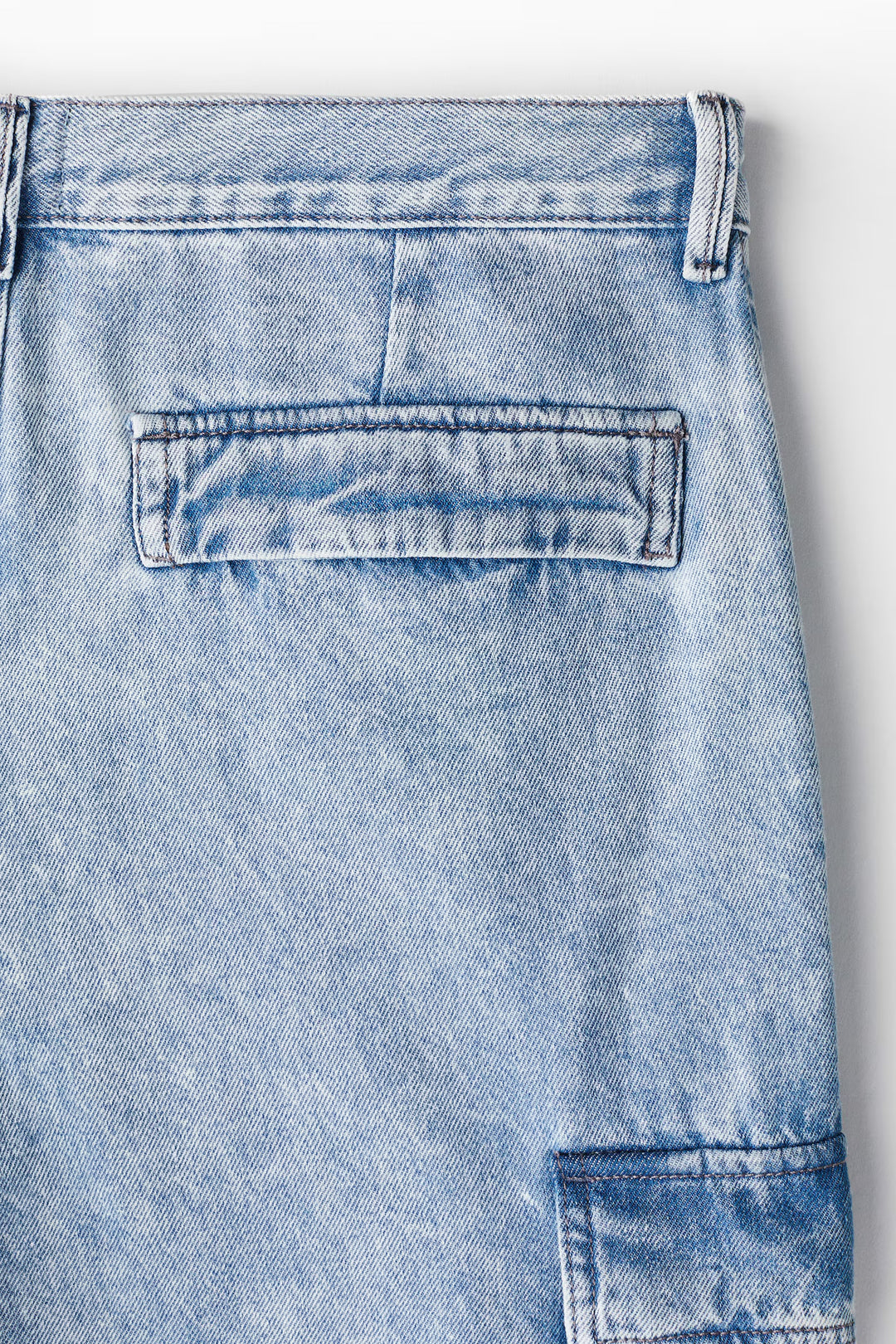 H&M Loose Cargo Jeans