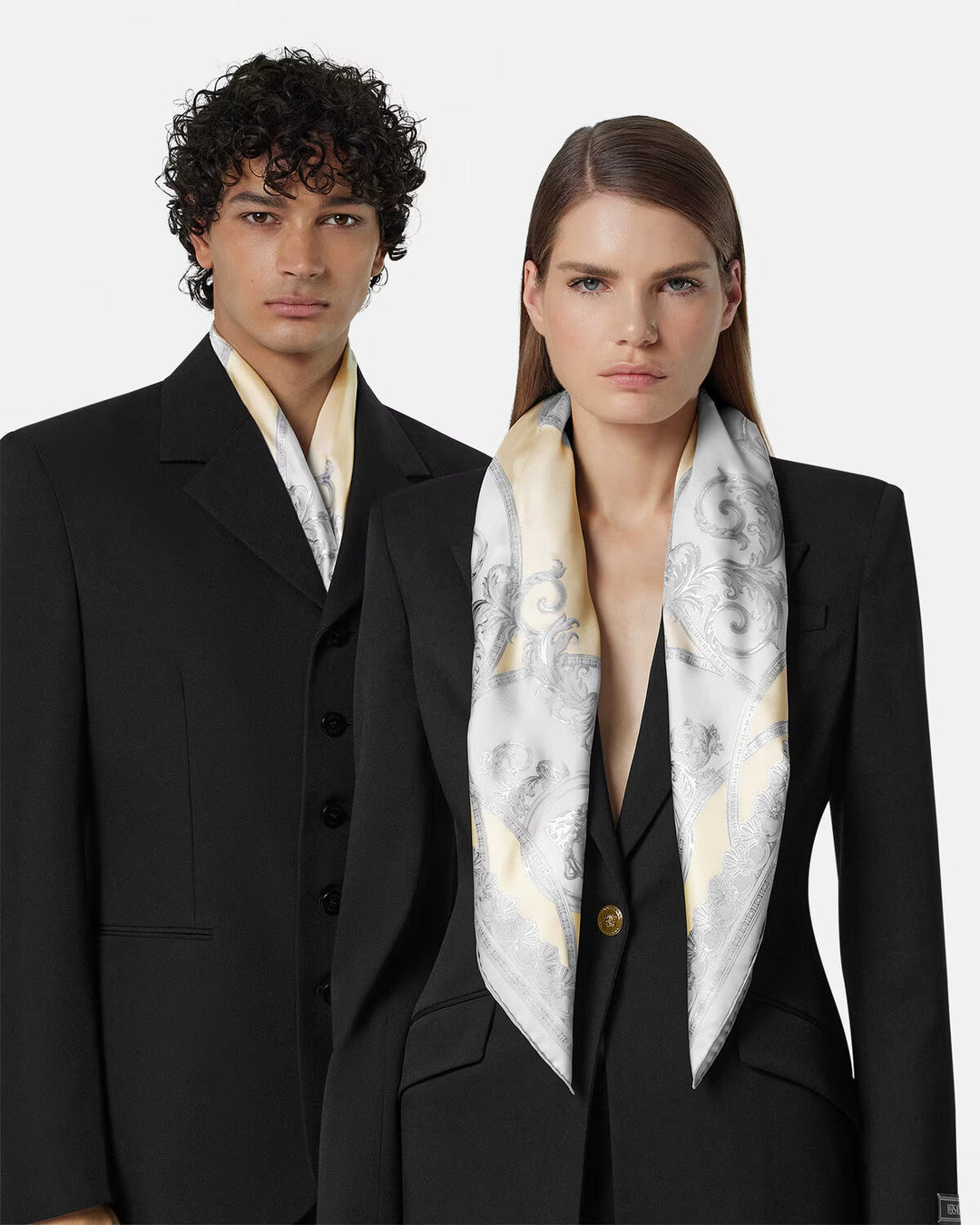 VERSACE La Coupe Des Dieux Silk Foulard 35.4"