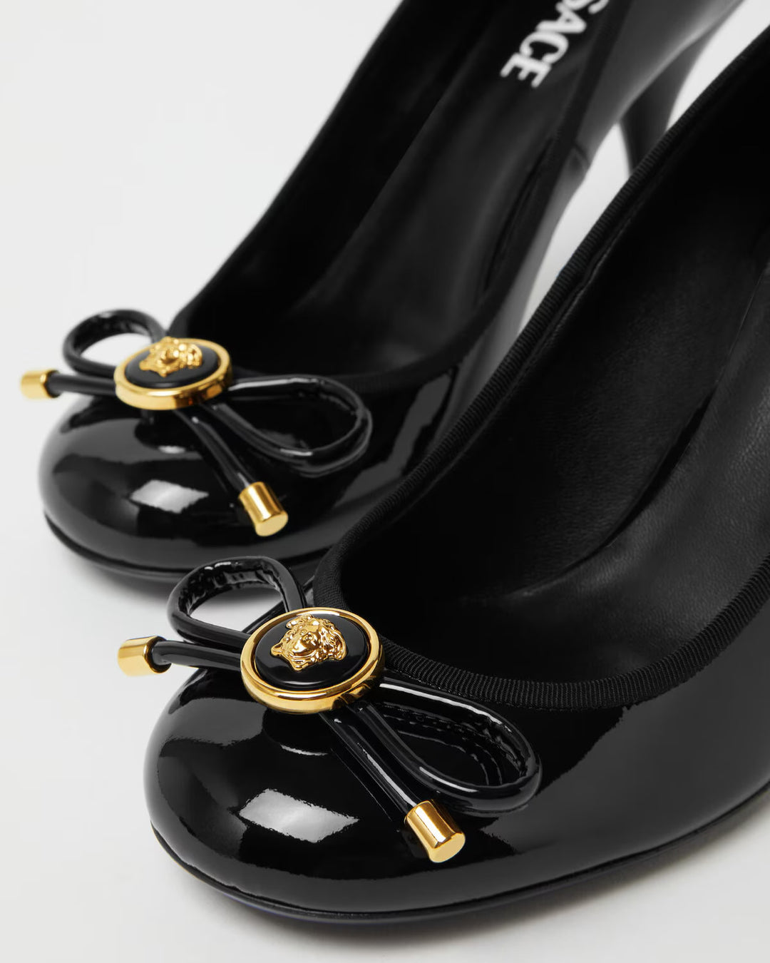 VERSACE  Opera Bow Patent Pumps 85 mm