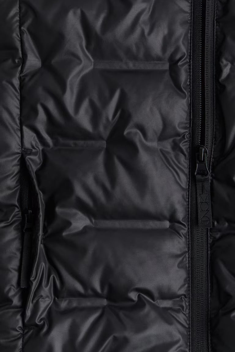 H&M Insulated sports gilet with ThermoMove™