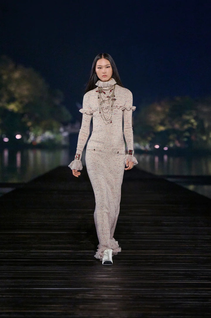 CHANEL  Métiers d’art   Dress   Wool