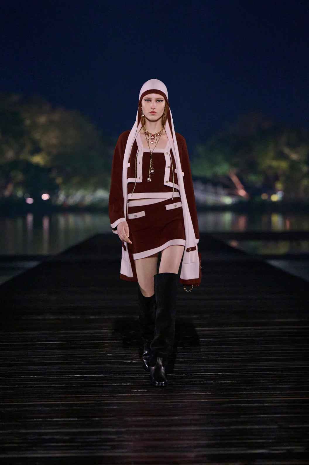 CHANEL Skirt Cashmere