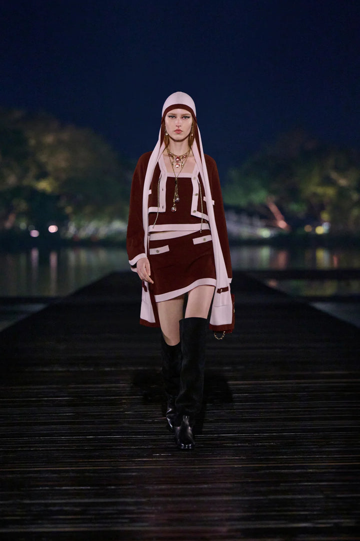 CHANEL Skirt Cashmere