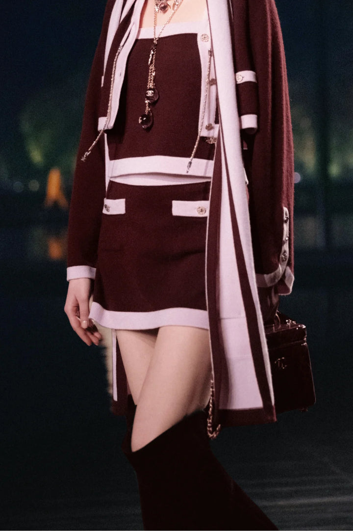 CHANEL Skirt Cashmere