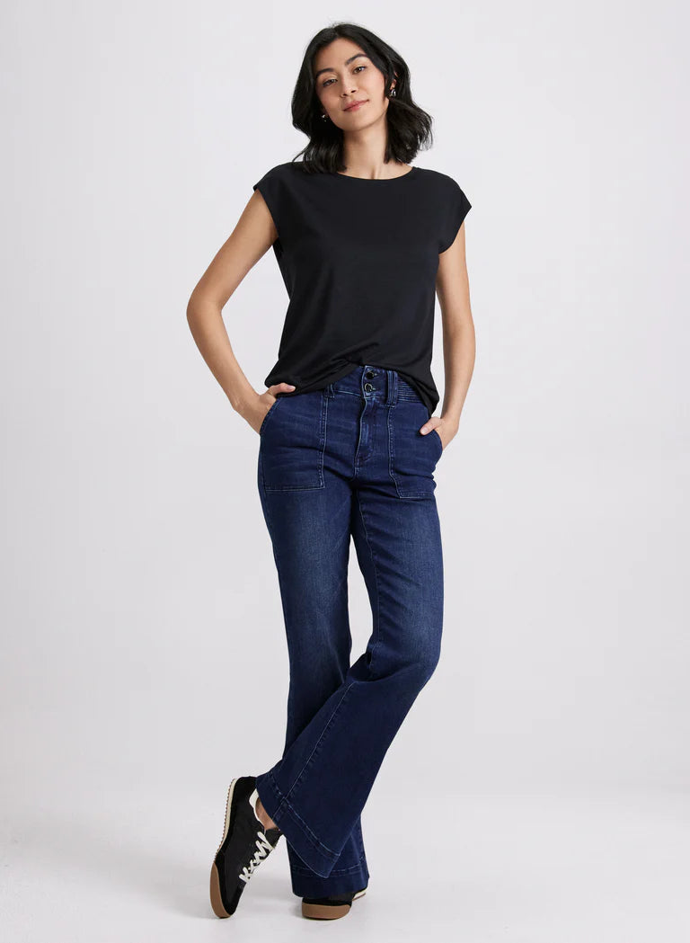 LAURA Metallic Button T-Shirt