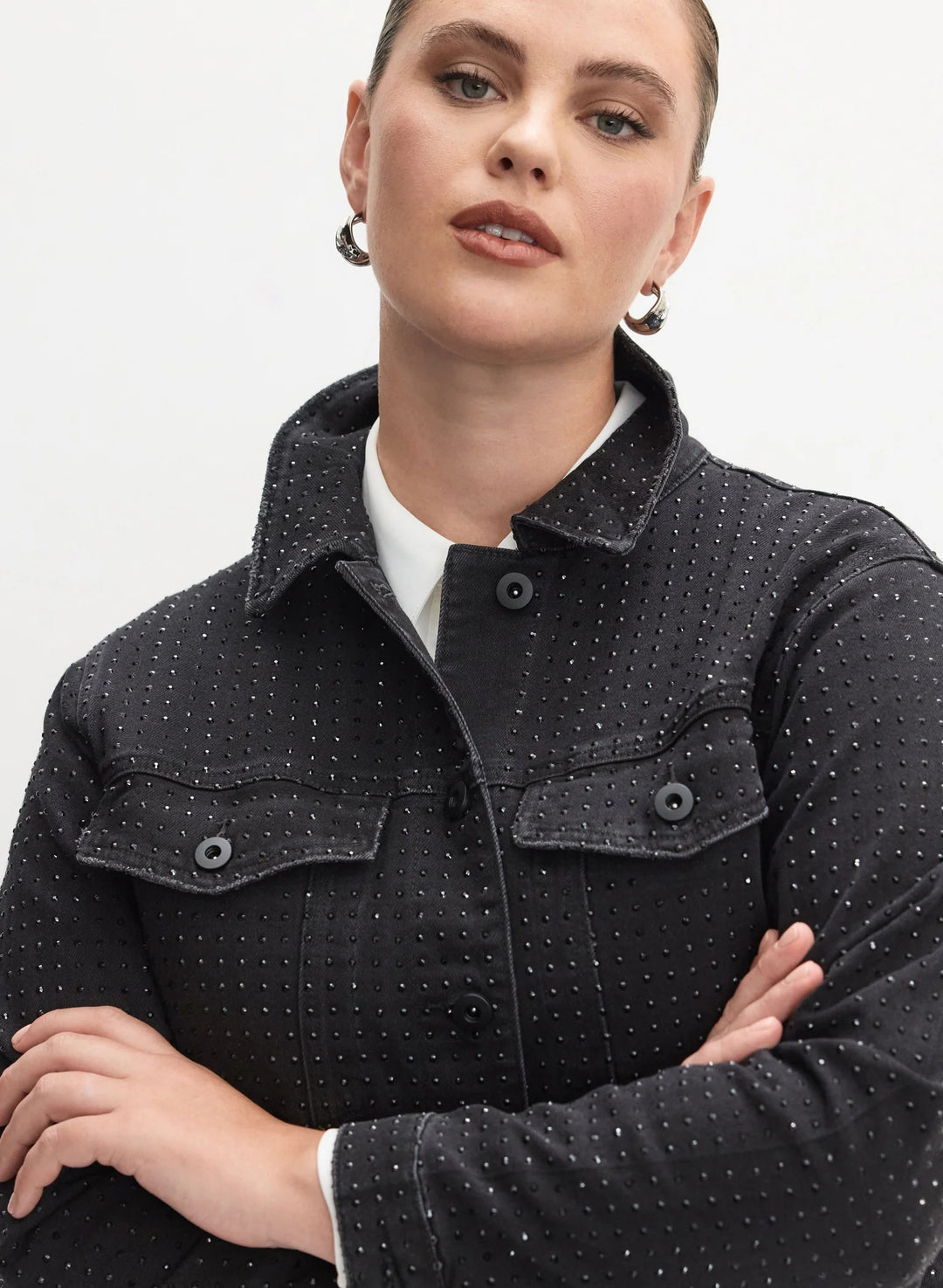 LAURA Melanie Lyne - Embellished Cropped Denim Jacket